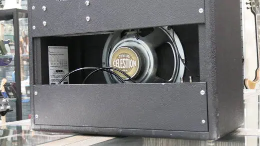 Fender - 227-2000-000 2